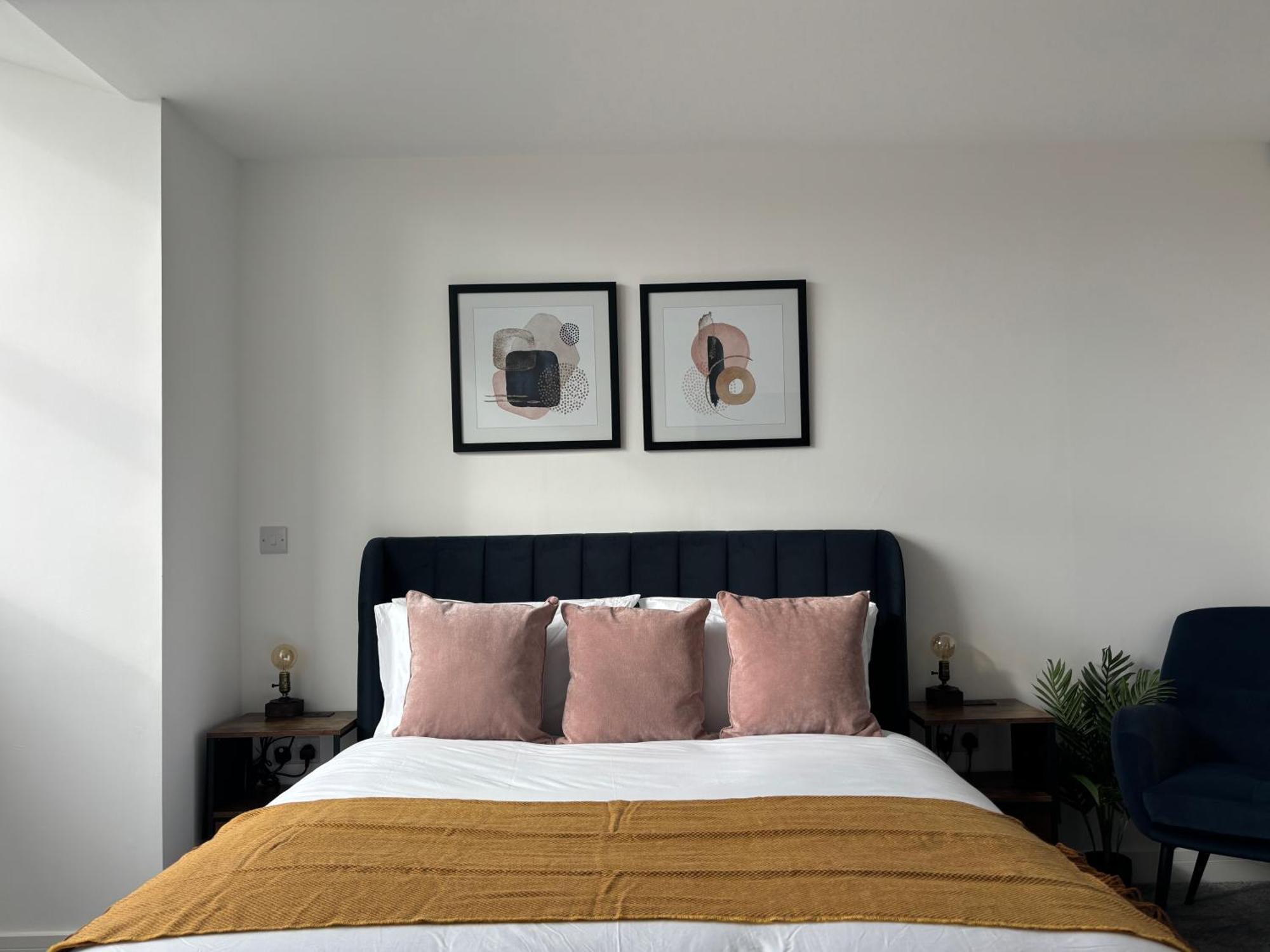 Manchester Apt, Free Parking, Business, Couples & Families Exteriér fotografie