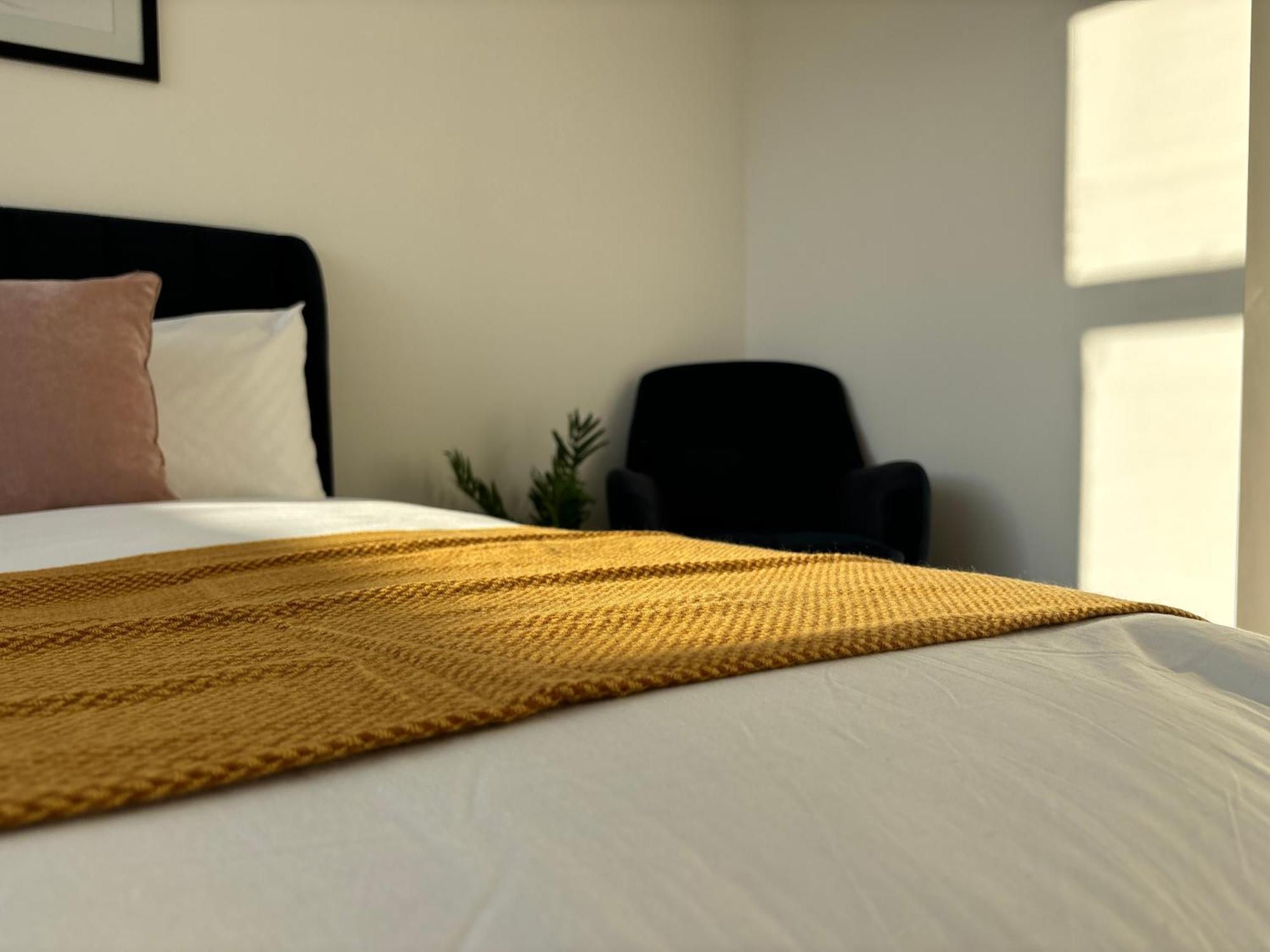 Manchester Apt, Free Parking, Business, Couples & Families Exteriér fotografie