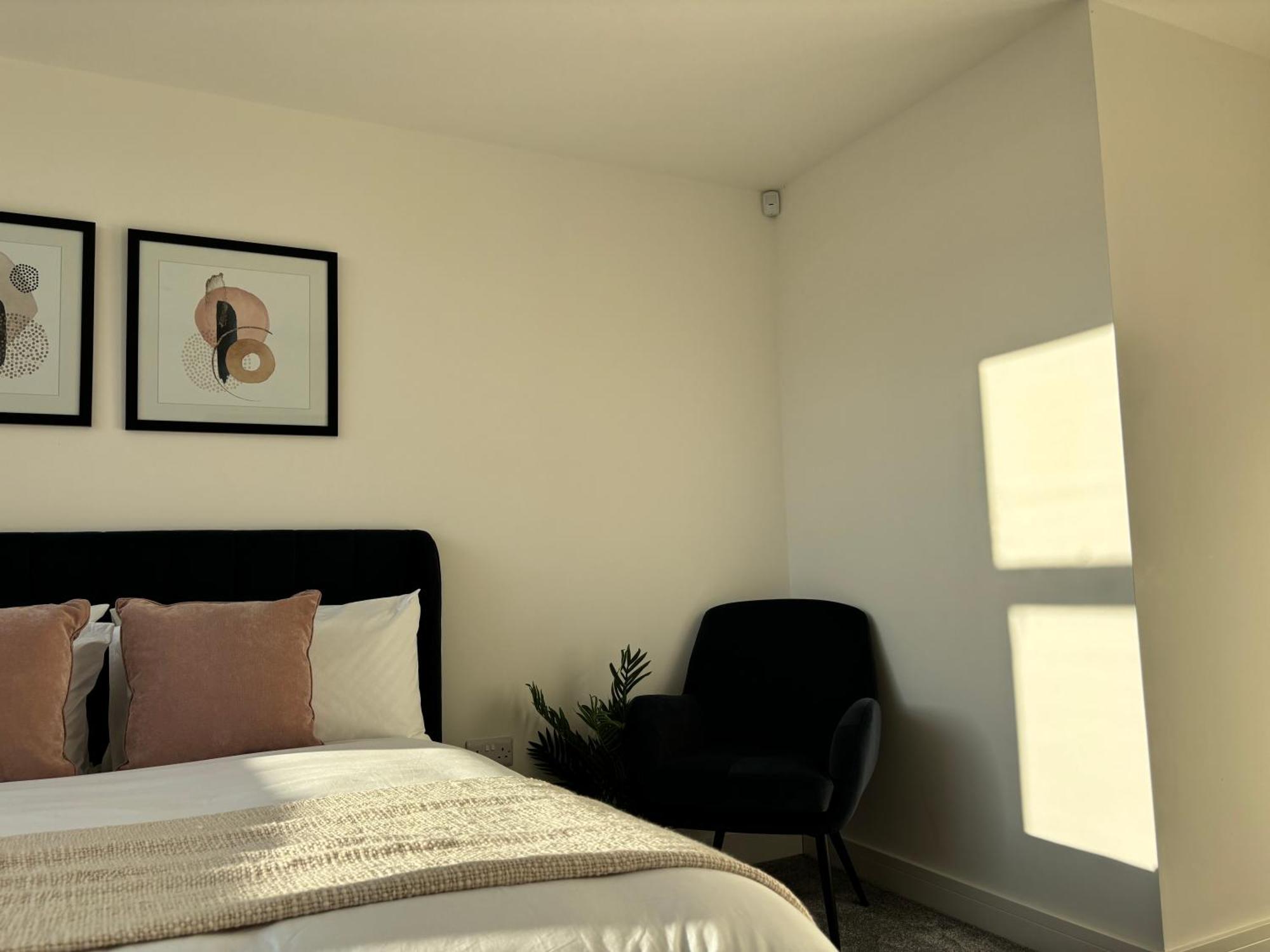 Manchester Apt, Free Parking, Business, Couples & Families Exteriér fotografie